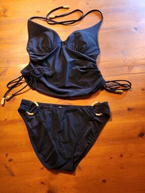 Victoria's Secret Blk Women’s Two-Piece Tankini, adjustable ties, Beads size MED